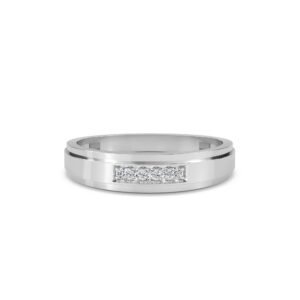 Elegant Round Diamond Mens Ring (Silver)
