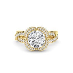 Gleaming Twisted Band Diamond Ring